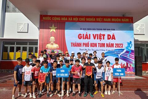 Giải Việt dã thành phố Kon Tum năm 2023